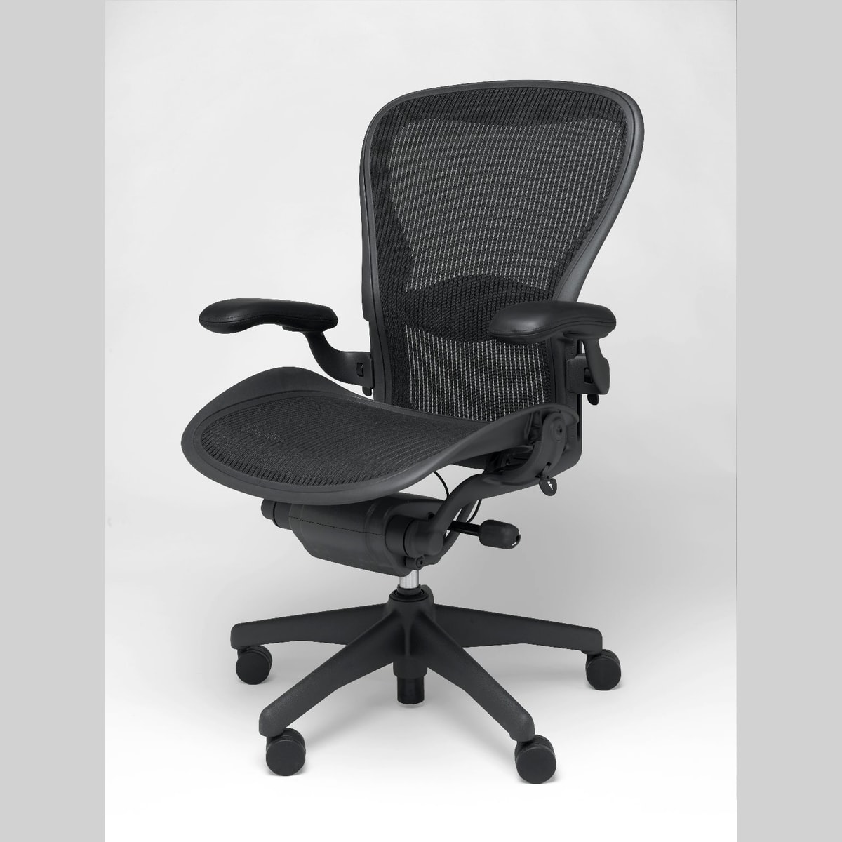Herman Miller Aeron (used, size B)
